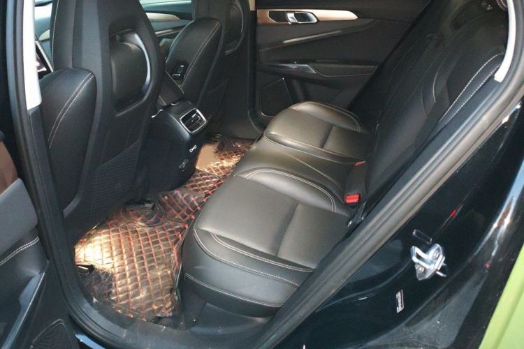 Used Lynk & Co 01 2019 2.0T Two-Wheel-Drive Pro Version China VI Standard Interior 4