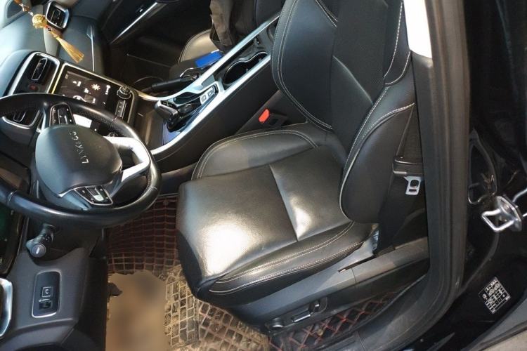 Used Lynk & Co 01 2019 2.0T Two-Wheel-Drive Pro Version China VI Standard Left Front Seat