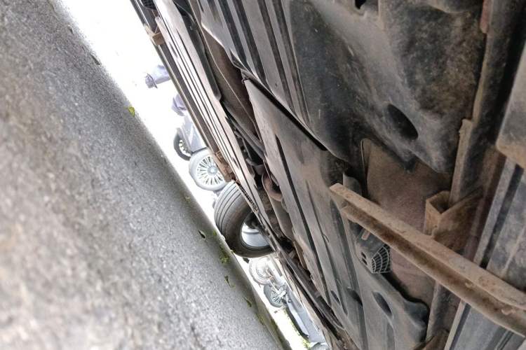 Used Lynk & Co 01 2019 2.0T Four-Wheel Drive Genie Pro Version China V Emission Standard Chassis Rear Right