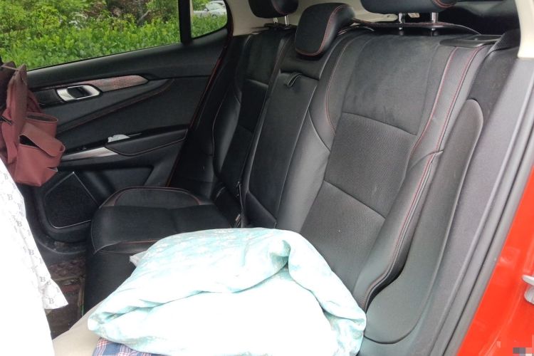 Used Lynk & Co 01 2019 2.0T Four-Wheel Drive Genie Pro Version China V Emission Standard Left Rear Seat