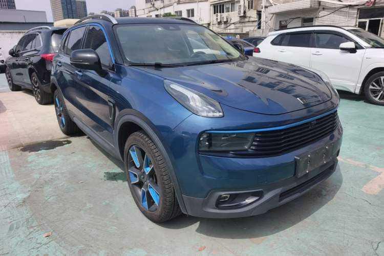 Used Lynk & Co 01 2019 2.0T Two-Wheel-Drive Pro Version China VI Standard Front Right 45 Deg