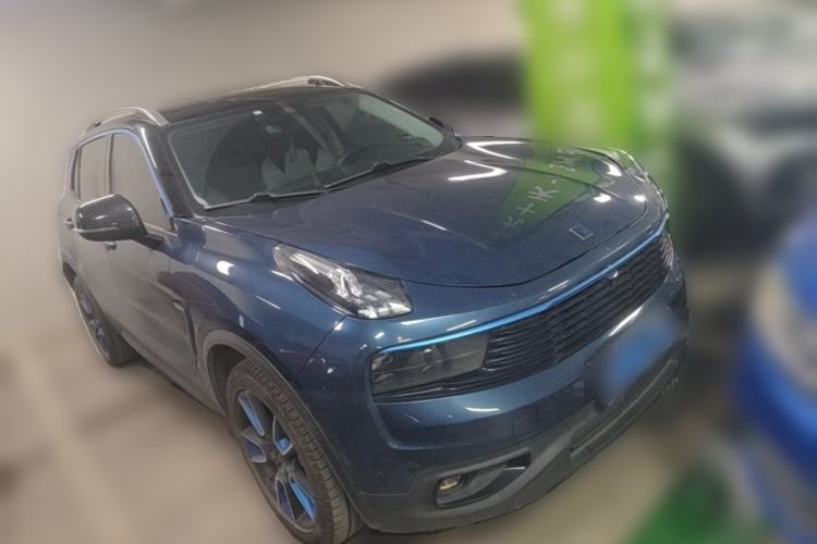 Used Lynk & Co 01 2019 2.0T Two-Wheel-Drive Pro Version China VI Standard Front Right 45 Deg