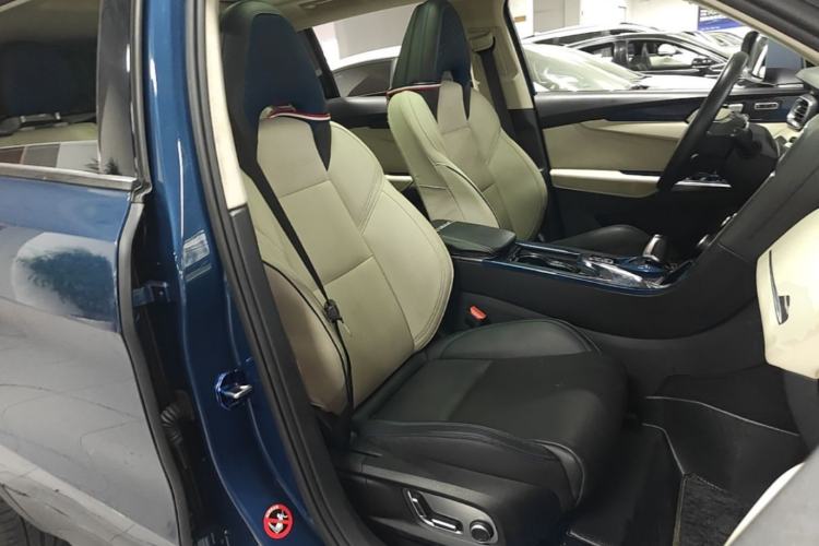 Used Lynk & Co 01 2019 2.0T Two-Wheel Drive Zhaopu Version China VI Standard Right Front Seat
