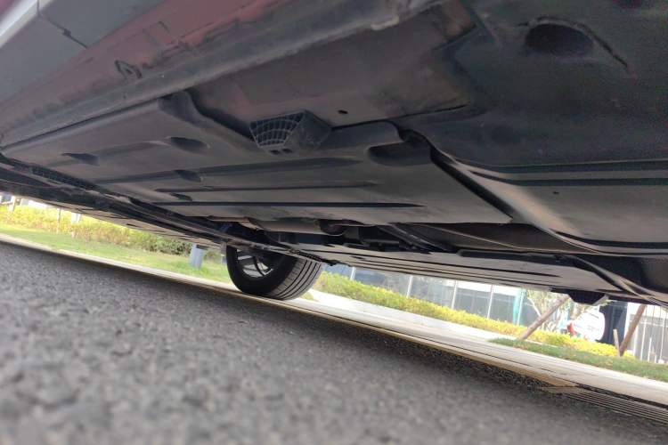 Used Lynk & Co 01 2019 2.0T Four-Wheel Drive Genie Pro Version China VI Standard Chassis Rear Left