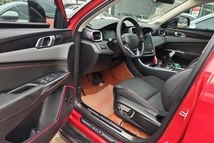 Used Lynk & Co 01 2019 2.0T Four-Wheel Drive Genie Pro Version China V Emission Standard Driver Seat