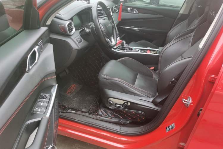 Used Lynk & Co 01 2019 2.0T Four-Wheel Drive Genie Pro Version China V Emission Standard Driver Seat