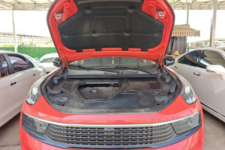 Used Lynk & Co 01 2019 2.0T Four-Wheel Drive Genie Pro Version China VI Standard Engine Bay