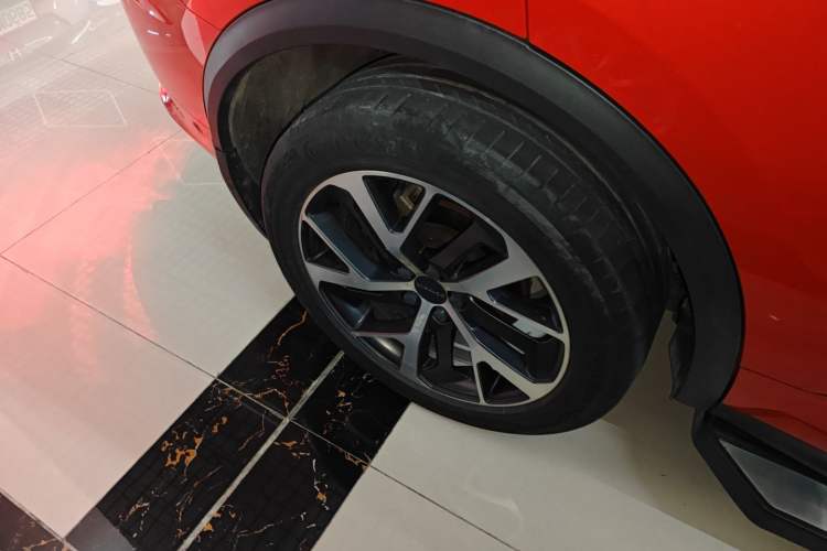 Used Lynk & Co 01 2019 2.0T Four-Wheel Drive Genie Pro Version China V Emission Standard Exterior 5