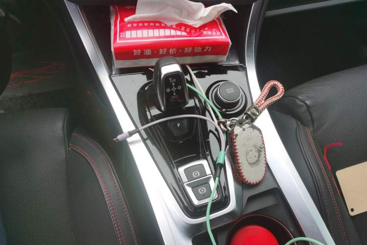 Used Lynk & Co 01 2019 2.0T Four-Wheel Drive Genie Pro Version China V Emission Standard Gear Lever