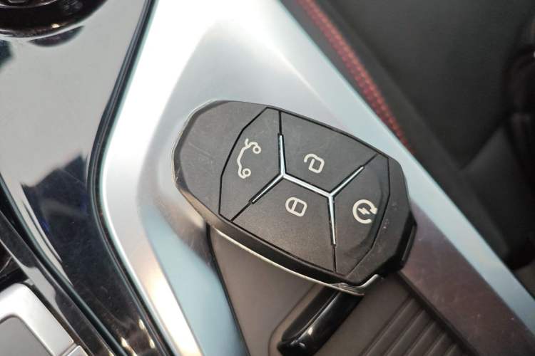 Used Lynk & Co 01 2019 2.0T Four-Wheel Drive Genie Pro Version China V Emission Standard Interior 1
