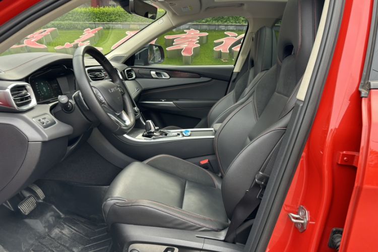 Used Lynk & Co 01 2019 2.0T Four-Wheel Drive Genie Pro Version China VI Standard Interior 3