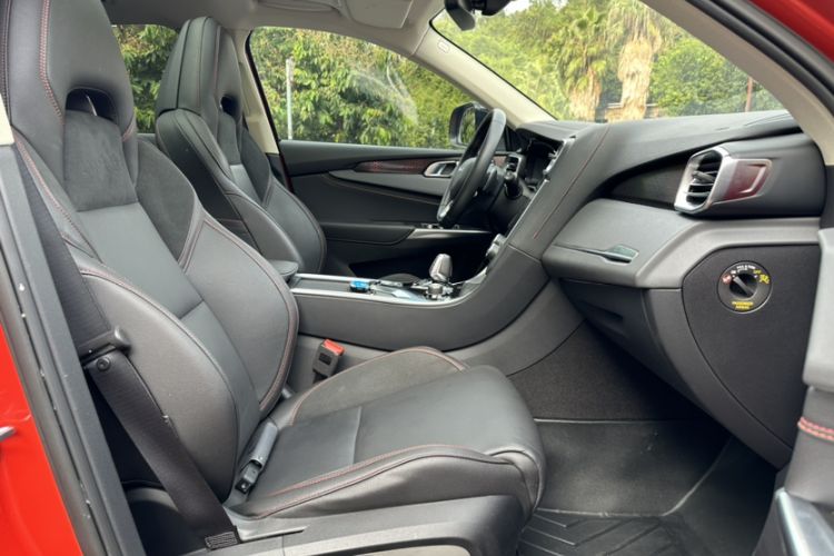 Used Lynk & Co 01 2019 2.0T Four-Wheel Drive Genie Pro Version China VI Standard Interior 6