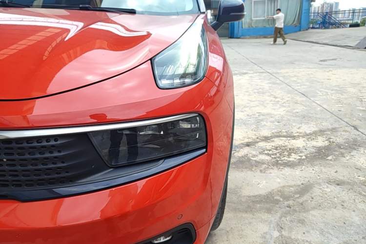 Used Lynk & Co 01 2019 2.0T Four-Wheel Drive Genie Pro Version China V Emission Standard Left Front Headlight