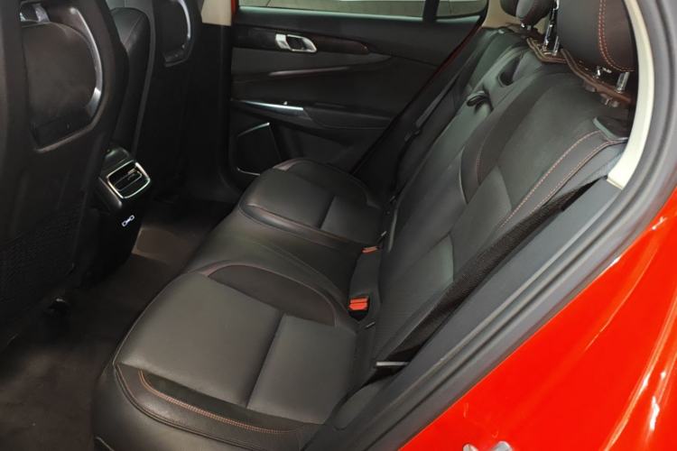 Used Lynk & Co 01 2019 2.0T Four-Wheel Drive Genie Pro Version China V Emission Standard Left Rear Seat