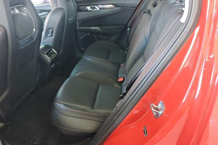 Used Lynk & Co 01 2019 2.0T Four-Wheel Drive Genie Pro Version China VI Standard Left Rear Seat