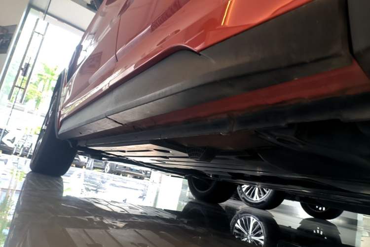 Used Lynk & Co 01 2019 2.0T Four-Wheel Drive Genie Pro Version China VI Standard Left Side Sill