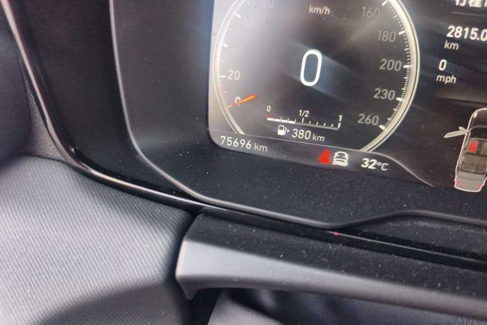 Used Lynk & Co 01 2019 2.0T Four-Wheel Drive Genie Pro Version China V Emission Standard Odometer Close Up