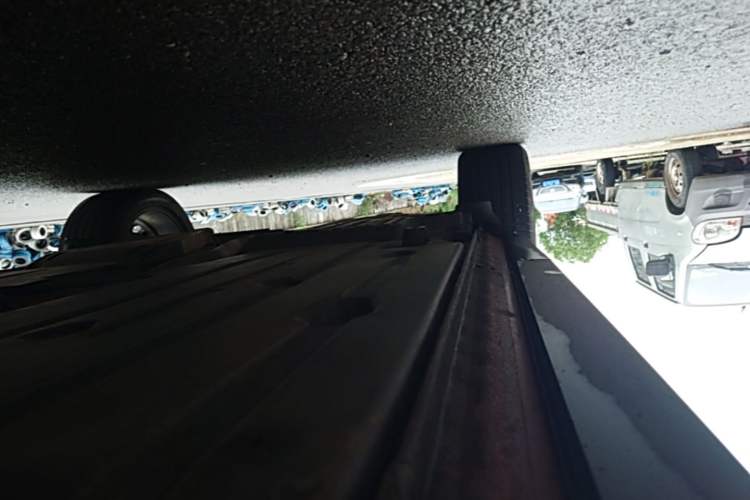Used Lynk & Co 01 2019 2.0T Four-Wheel Drive Genie Pro Version China V Emission Standard Right Side Sill