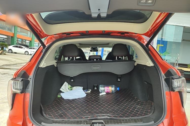 Used Lynk & Co 01 2019 2.0T Four-Wheel Drive Genie Pro Version China V Emission Standard Trunk