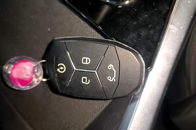Used Lynk & Co 01 2019 2.0T Four-Wheel Drive Genie Pro Version China VI Standard Vehicle Key