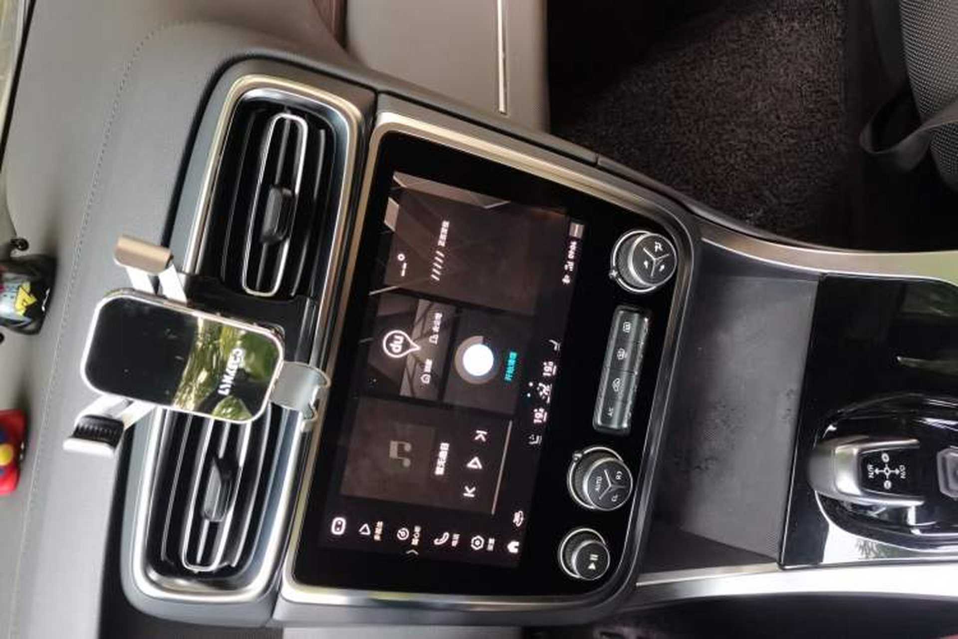 Used Lynk & Co 01 2019 2.0T Two-Wheel Drive Zhaopu Version China VI Standard Audio And AC Panel