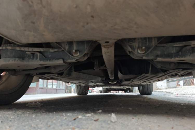 Used Lynk & Co 01 2019 2.0T Two-Wheel Drive Zhaopu Version China V Standard Chassis Rear