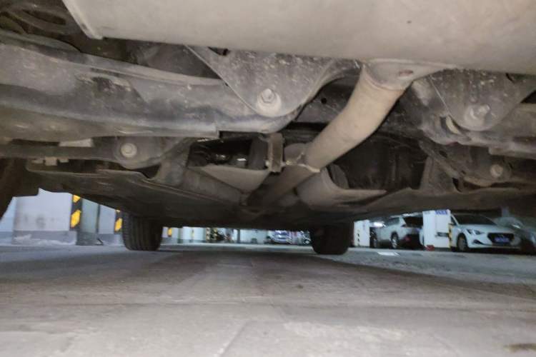 Used Lynk & Co 01 2019 2.0T Two-Wheel Drive Zhaopu Version China VI Standard Chassis Rear