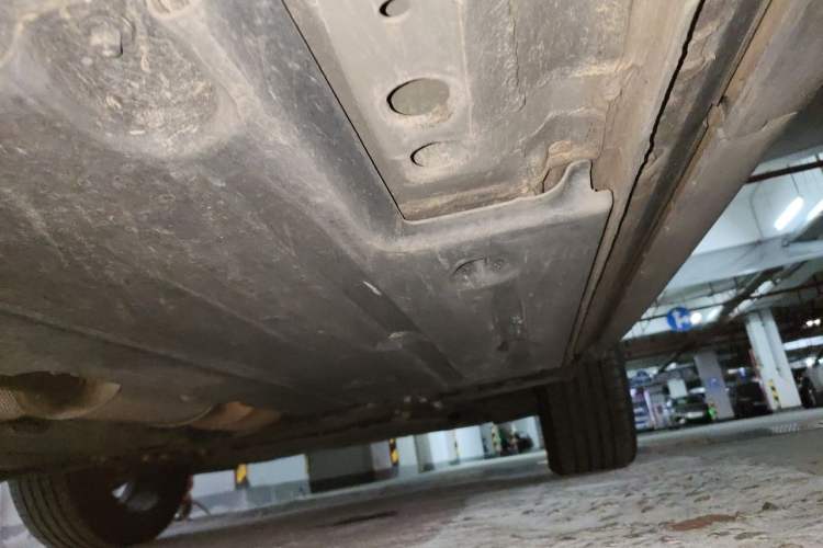 Used Lynk & Co 01 2019 2.0T Two-Wheel Drive Zhaopu Version China VI Standard Chassis Rear Right