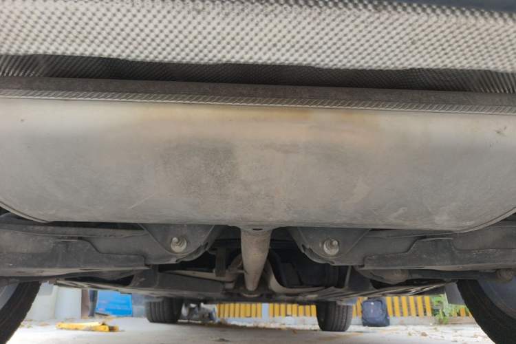Used Lynk & Co 01 2019 2.0T Two-Wheel-Drive Pro Version China VI Standard Chassis Rear