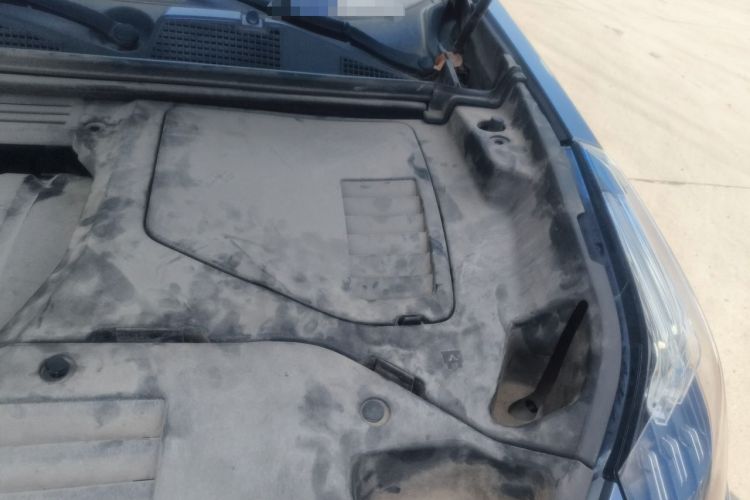 Used Lynk & Co 01 2019 2.0T Two-Wheel Drive Zhaopu Version China VI Standard Engine Bay Left