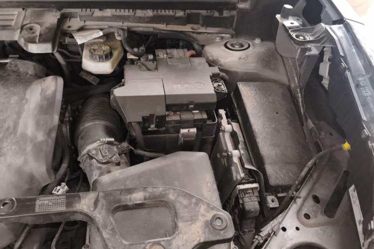 Used Lynk & Co 01 2019 2.0T Two-Wheel Drive Zhaopu Version China VI Standard Engine Bay Left