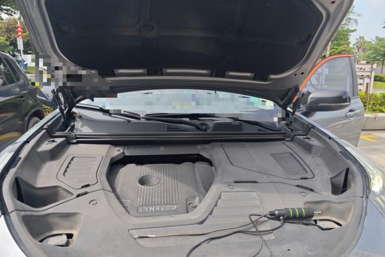Used Lynk & Co 01 2019 2.0T Two-Wheel Drive Zhaopu Version China V Standard Engine Bay