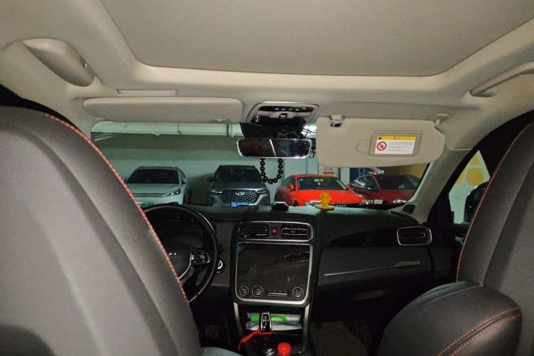 Used Lynk & Co 01 2019 2.0T Two-Wheel Drive Zhaopu Version China VI Standard Headliner