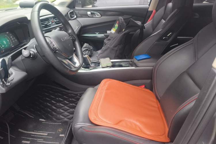 Used Lynk & Co 01 2019 2.0T Two-Wheel Drive Zhaopu Version China VI Standard Left Front Seat