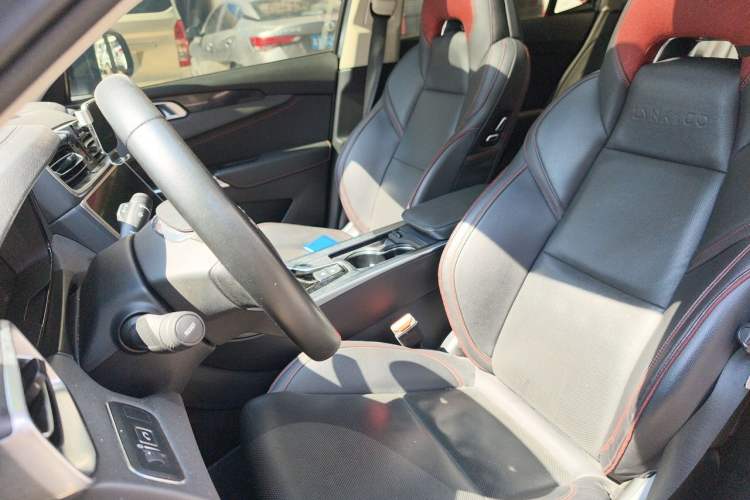 Used Lynk & Co 01 2019 2.0T Two-Wheel-Drive Pro Version China VI Standard Left Front Seat