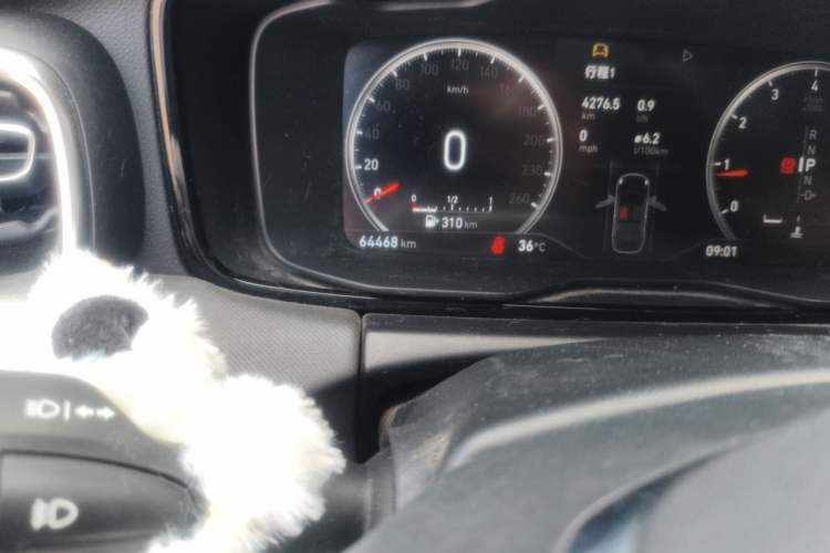 Used Lynk & Co 01 2019 2.0T Two-Wheel Drive Zhaopu Version China VI Standard Odometer Close Up