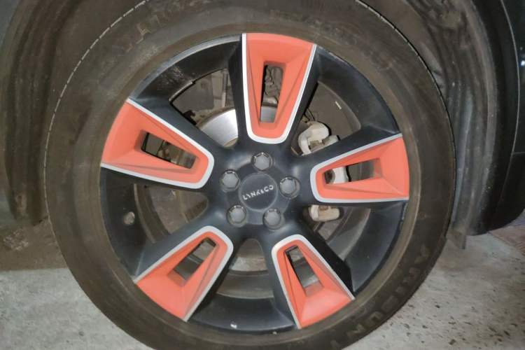 Used Lynk & Co 01 2019 2.0T Two-Wheel Drive Zhaopu Version China VI Standard Right Front Wheel Hub