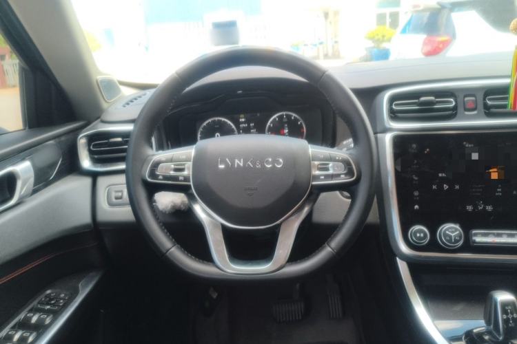 Used Lynk & Co 01 2019 2.0T Two-Wheel Drive Zhaopu Version China VI Standard Steering Wheel