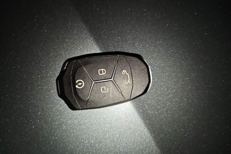 Used Lynk & Co 01 2019 2.0T Two-Wheel Drive Zhaopu Version China VI Standard Vehicle Key