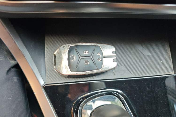 Used Lynk & Co 01 2019 2.0T Two-Wheel Drive Zhaopu Version China V Standard Vehicle Key
