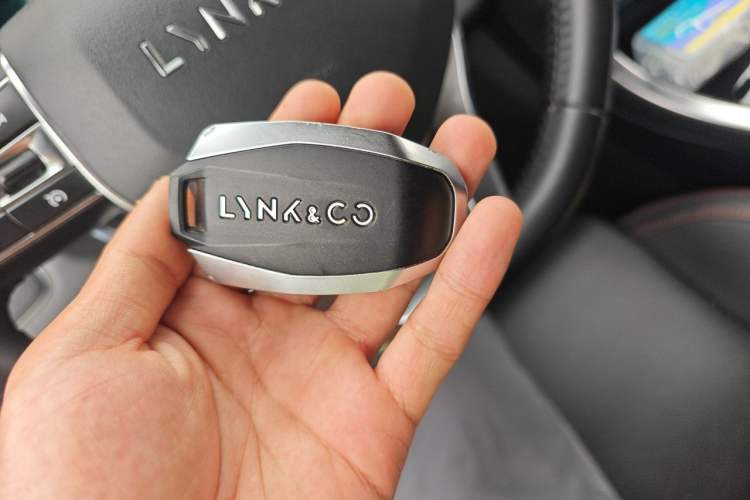 Used Lynk & Co 01 2019 2.0T Two-Wheel Drive Zhaopu Version China V Standard Vehicle Key