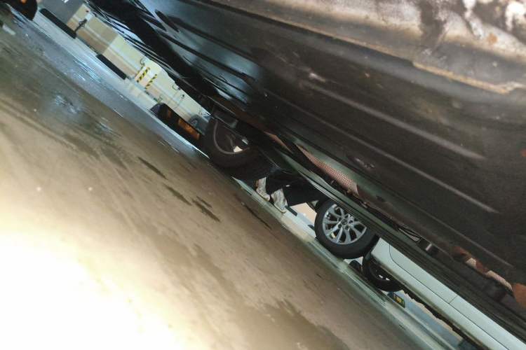 Used Lynk & Co 01 2019 2.0T Two-Wheel-Drive Pro Version China VI Standard Chassis Front Right