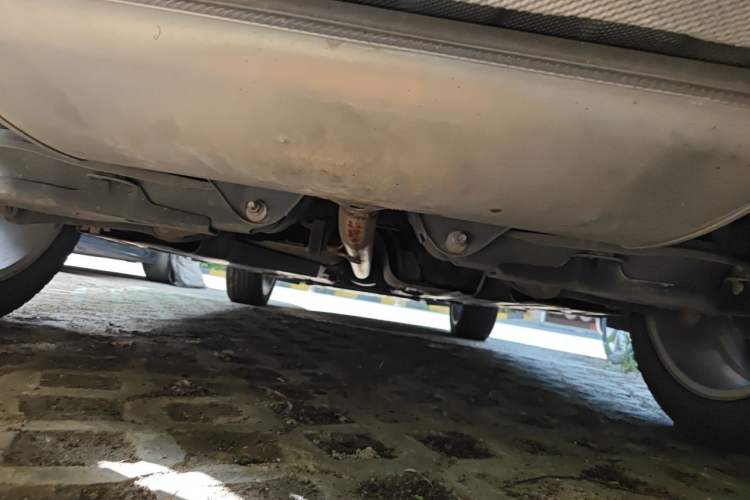 Used Lynk & Co 01 2019 2.0T Two-Wheel-Drive Pro Version China VI Standard Chassis Rear