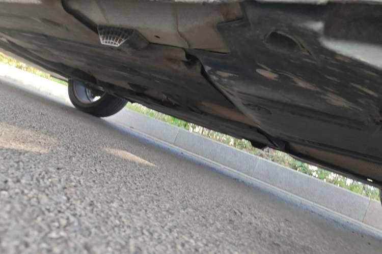 Used Lynk & Co 01 2019 2.0T Two-Wheel-Drive Pro Version China VI Standard Chassis Rear Left