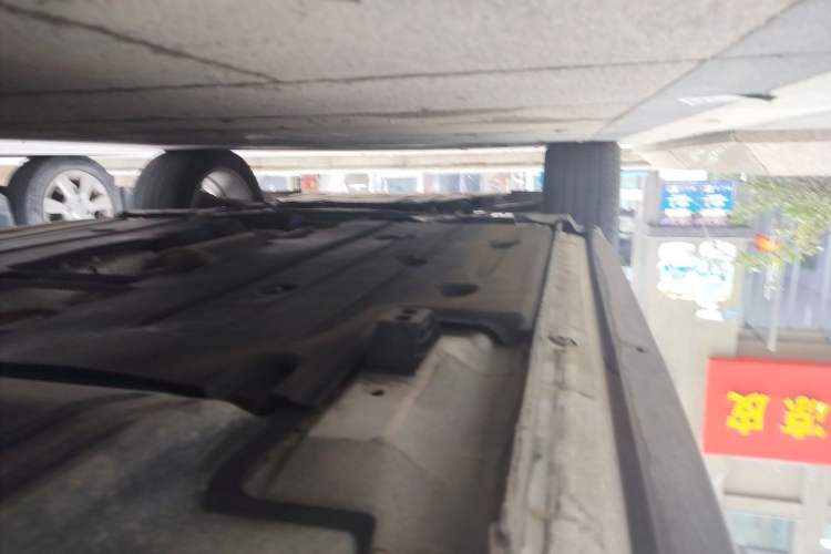 Used Lynk & Co 01 2019 2.0T Two-Wheel-Drive Pro Version China VI Standard Chassis Rear Left