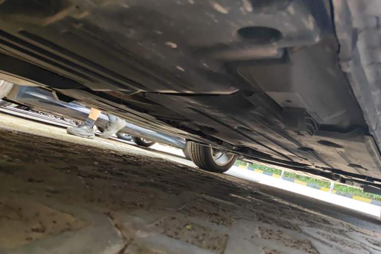 Used Lynk & Co 01 2019 2.0T Two-Wheel-Drive Pro Version China VI Standard Chassis Rear Right
