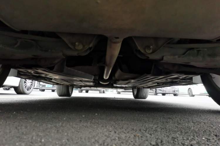 Used Lynk & Co 01 2019 2.0T Two-Wheel-Drive Pro Version China VI Standard Chassis Rear