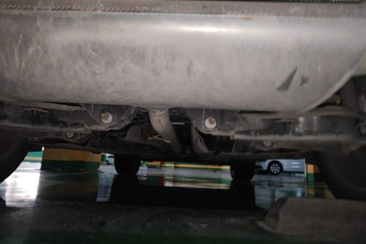Used Lynk & Co 01 2019 2.0T Two-Wheel-Drive Pro Version China V Standard Chassis Rear