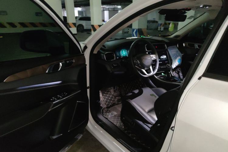 Used Lynk & Co 01 2019 2.0T Two-Wheel-Drive Pro Version China VI Standard Driver Seat