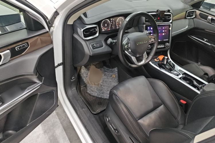 Used Lynk & Co 01 2019 2.0T Two-Wheel-Drive Pro Version China VI Standard Driver Seat
